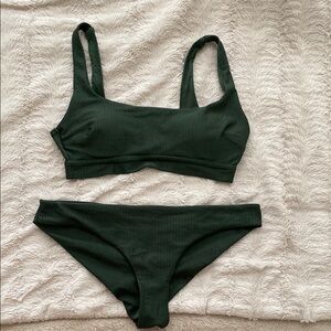 Aerie 
Dark Green Ribbed Bikini Set